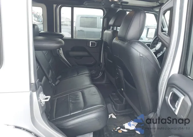 1C4HJXEG2KW514530: 43811953