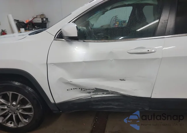 1C4PJMMX2MD230891: 43812013