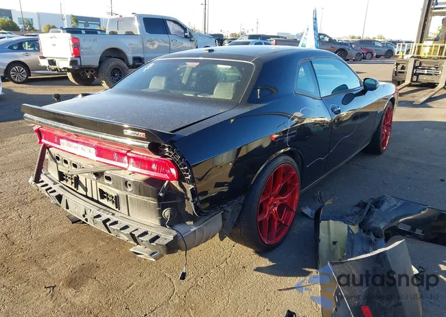 2C3CDYCJ1DH668240: 43812033