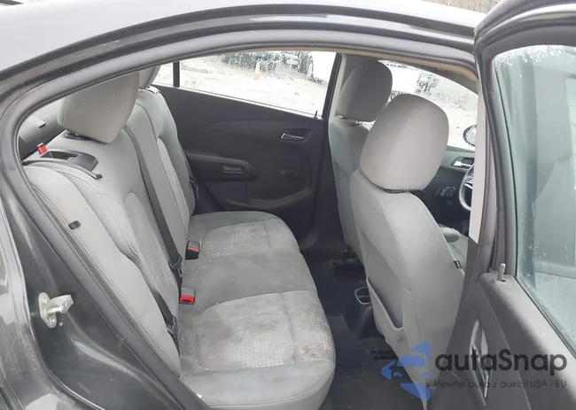 1G1JA5SH2E4130677: 43812042