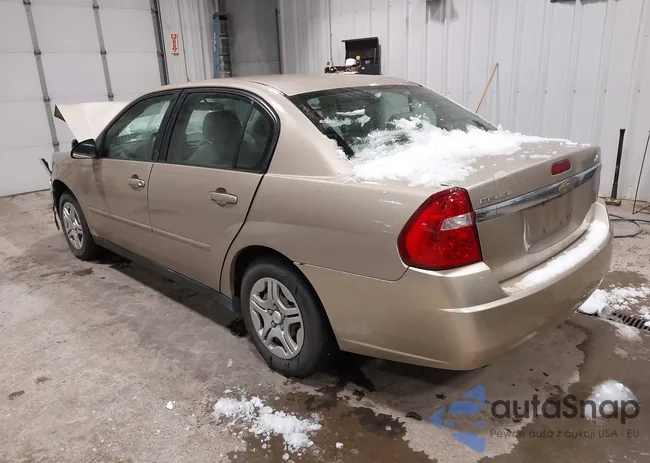 1G1ZS57F27F304360: 43812098