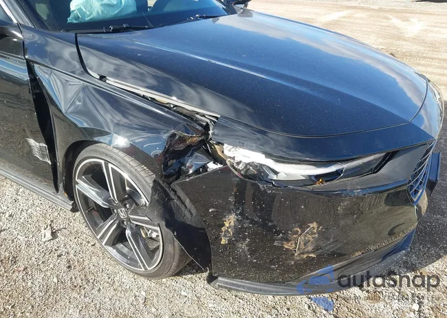 1HGCY2F50SA056572: 43812177