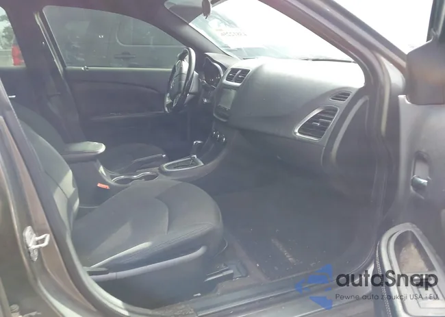 1C3CDZCB6CN221150: 43812256