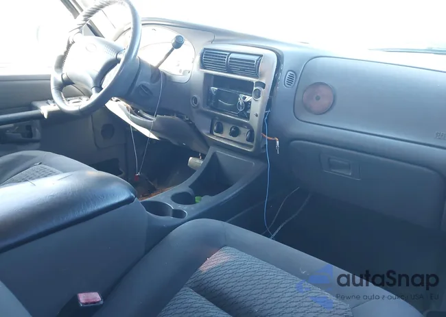 1FMZU67K64UC04138: 43812320