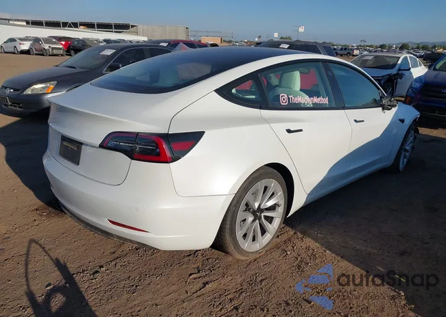 5YJ3E1EB5NF137846: 43812372