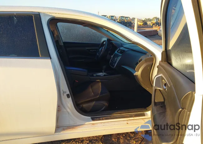 1N4AL3AP3HN339137: 43812435