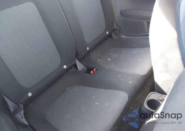 3VWF17AT3EM642044: 43812437