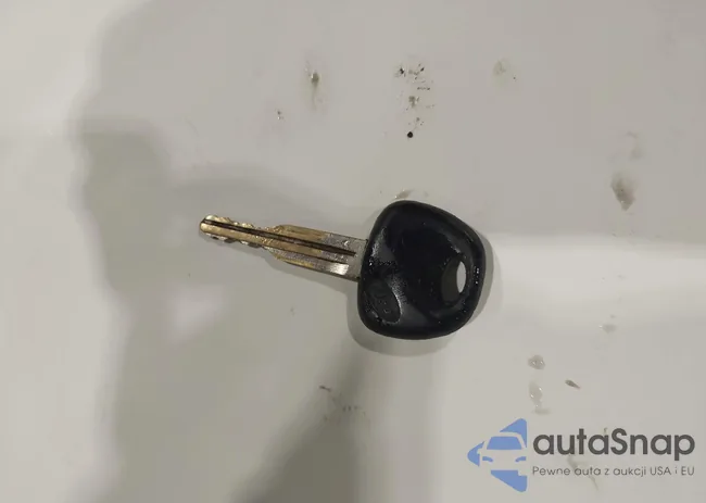 KM8JM12B37U605562: 43811548