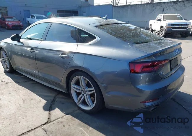 WAUENCF57JA028138: 43811606