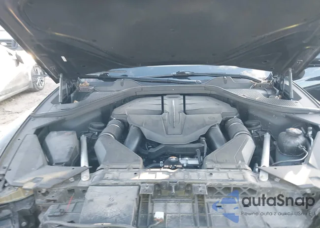 KMUHCESC4MU048837: 43811646