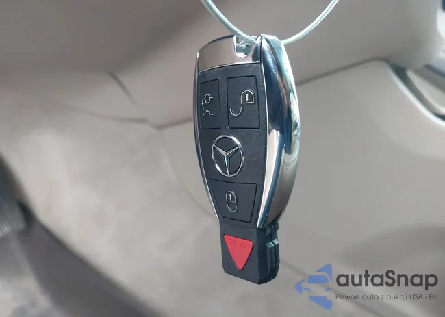 4JGDF6EE4GA626934: 43811647