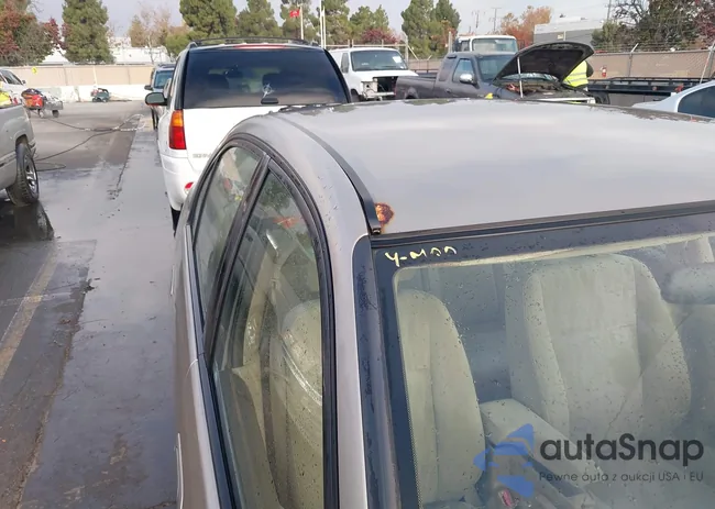 2HGES16514H620898: 43811703