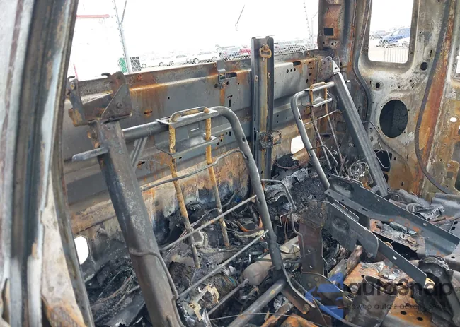 1FTRF14V08KB30927: 43811863