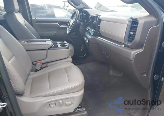 3GTUUDED1SG249916: 43812938