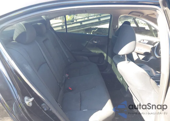 1HGCR2F32GA217037: 43812959