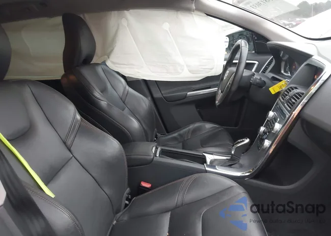 YV449MRR2H2222505: 43813033