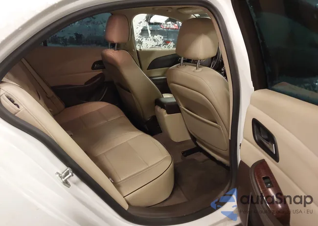 1G11F5SR2DF198815: 43813144