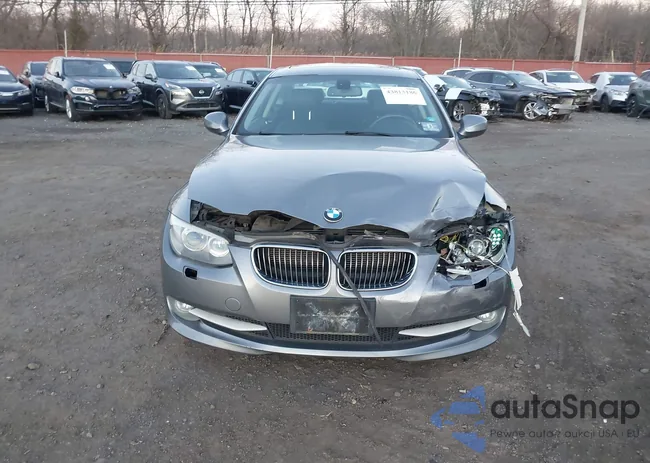 WBAKE5C53CE755890: 43813186