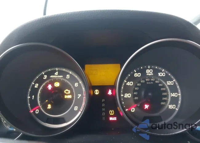 2HNYD2H38CH521995: 43813200