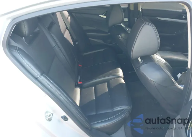 1N4AA6AP3GC905895: 43813299