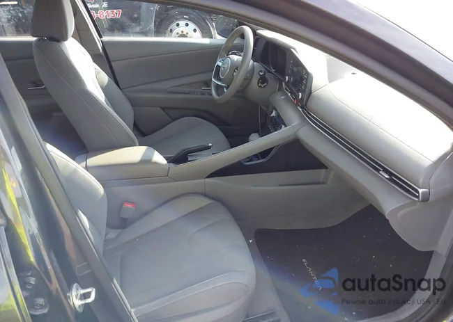 5NPLM4AG9MH032524: 43813319