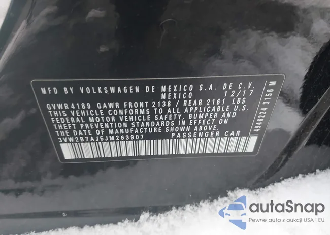 3VW2B7AJ5JM263907: 43813371