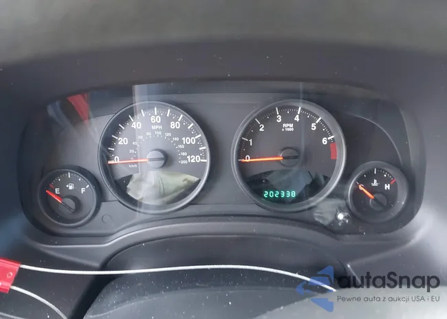 1J4FT47A49D128605: 43813440