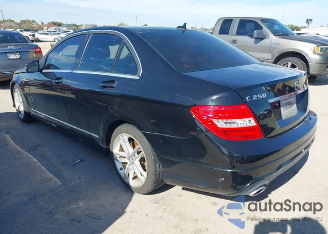 WDDGF4HB7DR280047: 43812545