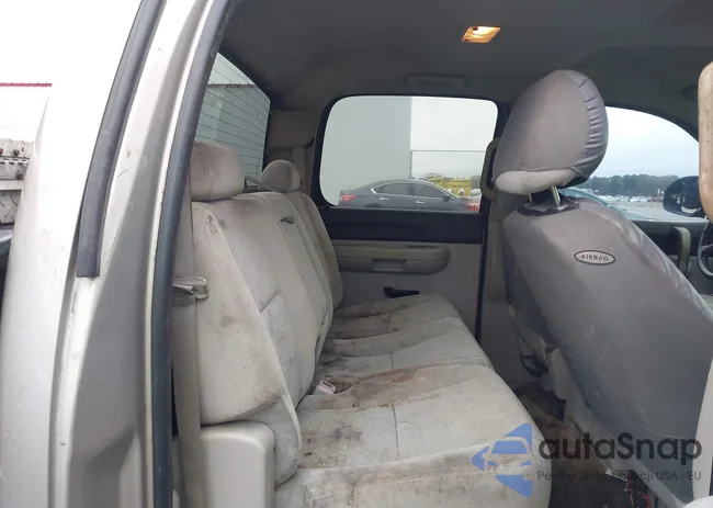 2GCEC13C781115168: 43812574