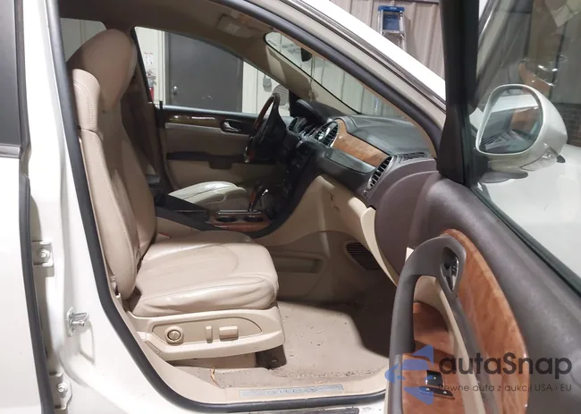 5GAKRCEDXCJ299301: 43812698