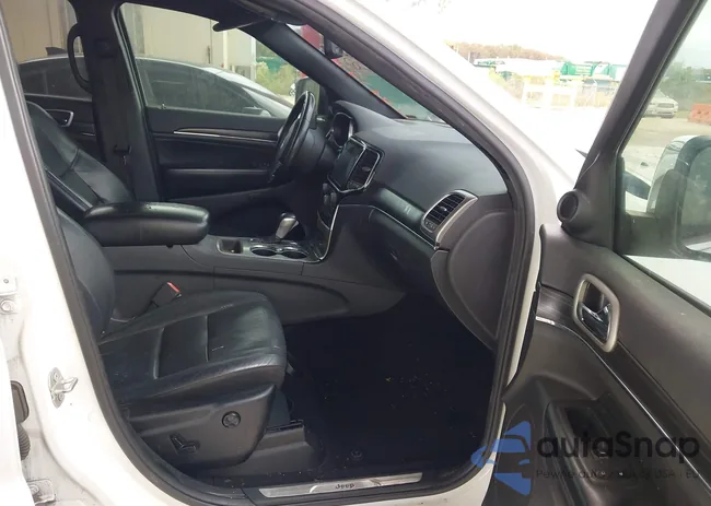 1C4RJEBG9KC656307: 43812718