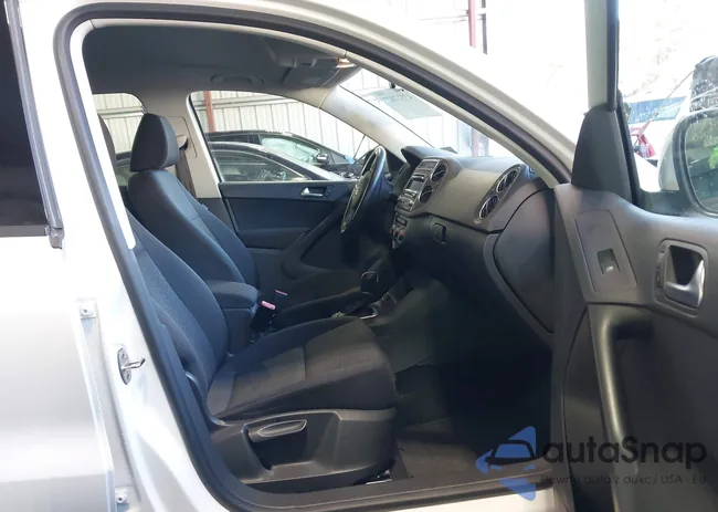 WVGAV3AX3DW566784: 43812827