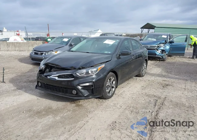 3KPF24AD9LE195864: 43812882