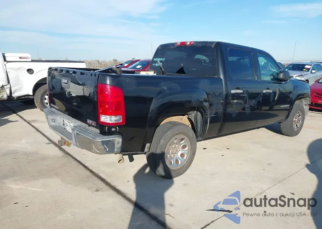 2GTEC13CX71512999: 43813917