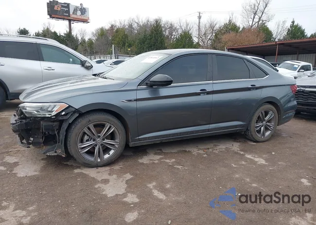 3VWC57BU5MM102952: 43814012