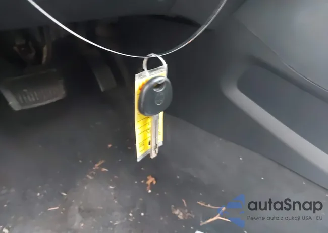 KNADM4A39G6576552: 43814014