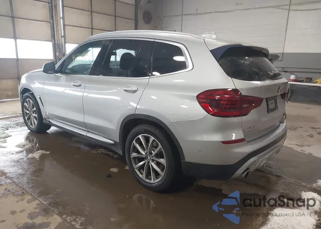 5UXTR9C57KLR10808: 43814054