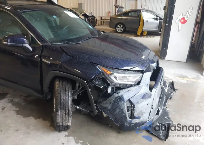 2T3RWRFV3LW053711: 43814098