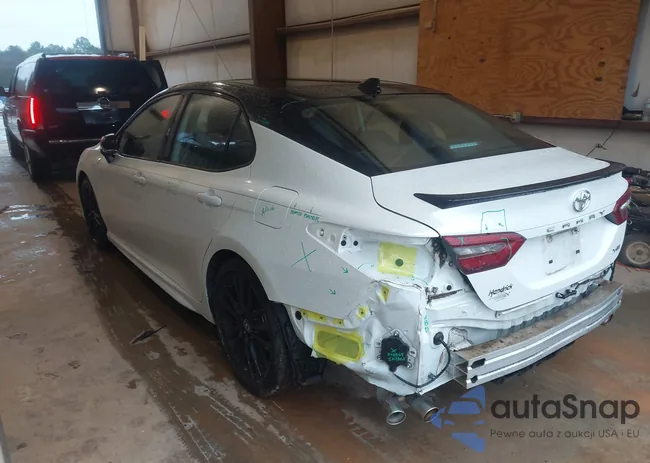 4T1K61AK4MU422831: 43814182