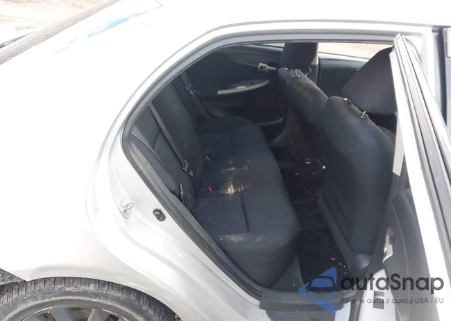 1NXBU4EE8AZ226074: 43814364