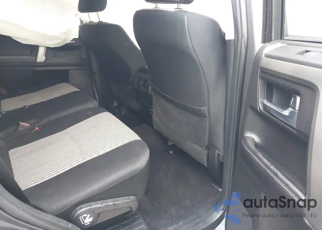 JTEZU5JR2G5114791: 43814464