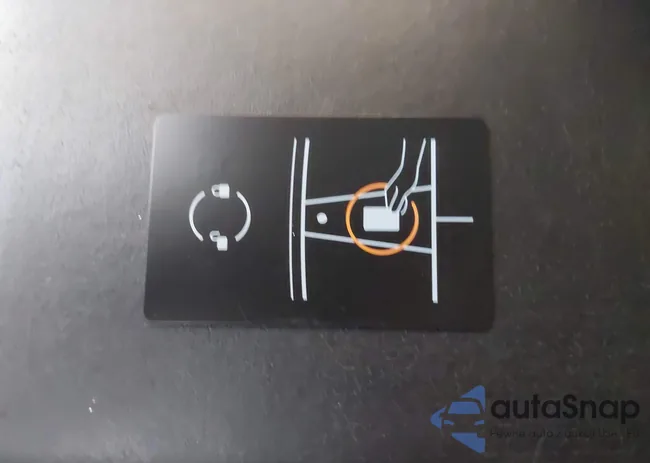 5YJYGDEE3LF048656: 43814500