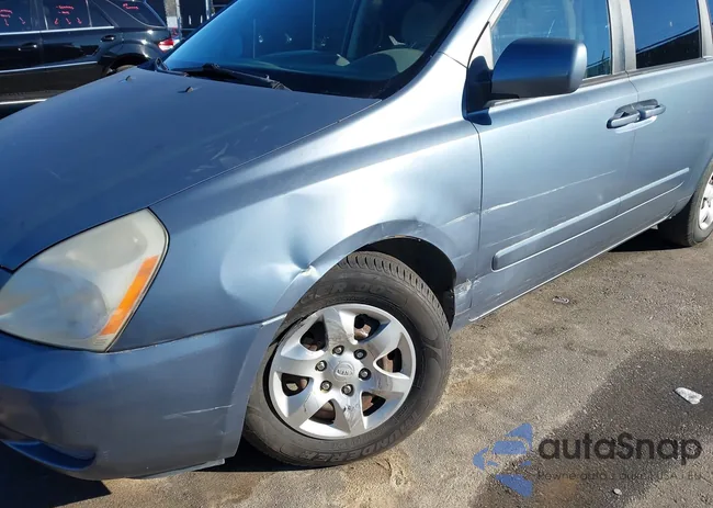 KNDMB233696277503: 43813628