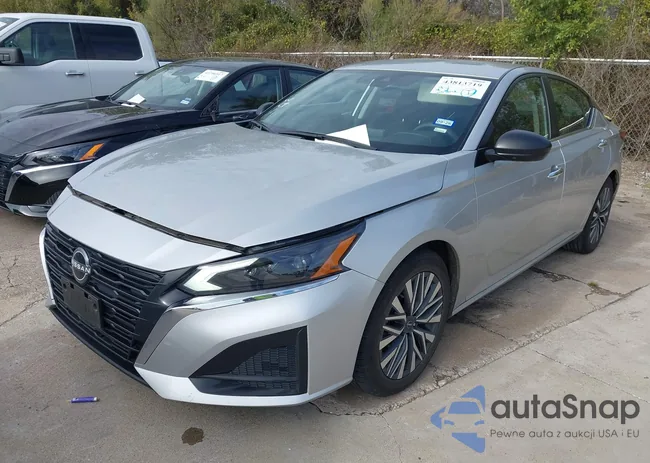 1N4BL4DV3RN340164: 43813719