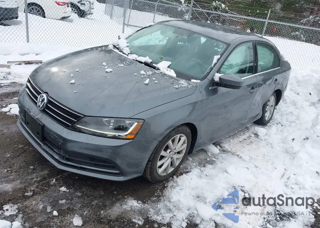 3VW2B7AJ6HM235141: 43813738