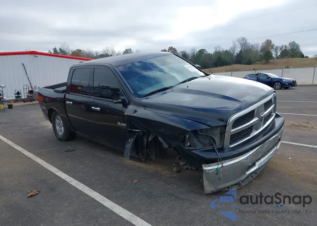 1D3HV13P99J528587: 43813799