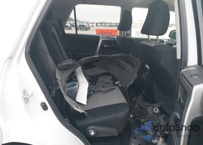 JTEMU5JR1R6282459: 43813825