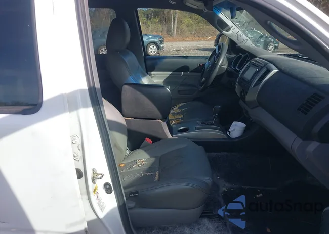 3TMLU4EN3EM163971: 43813906