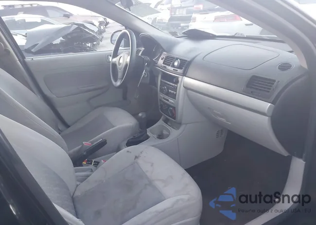 1G1AB5F52A7124996: 43814940