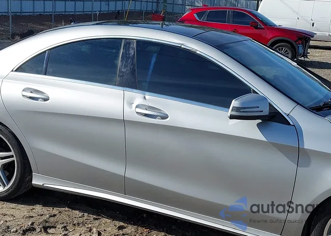 WDDSJ4EB8EN045064: 43815031